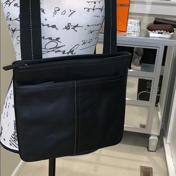 New w/ Tags! COACH Lex Leather Crossbody F70696 - Picture 2 of 7